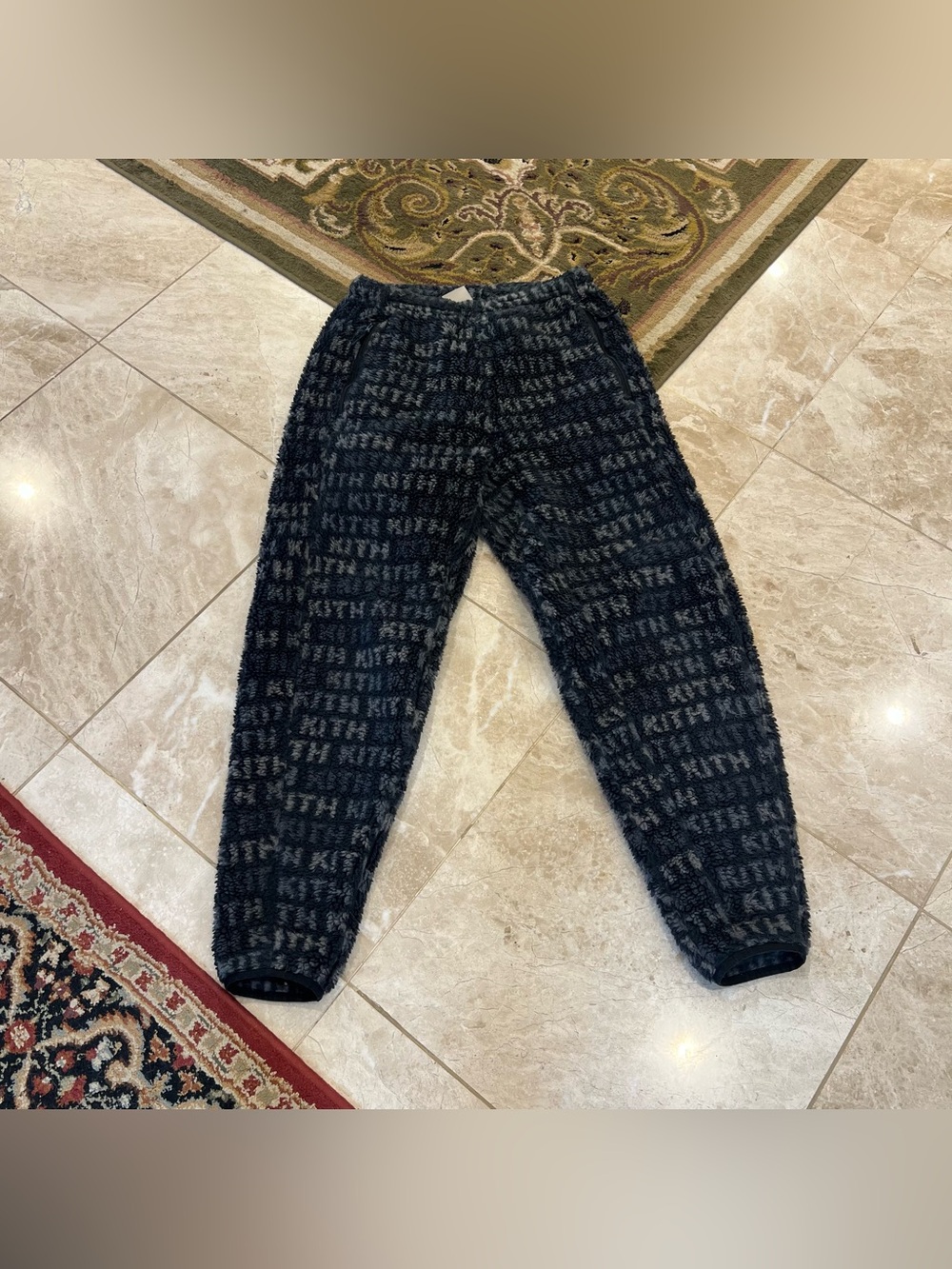 KITH Sherpa Fleece Mens Joggers Size Small Black
